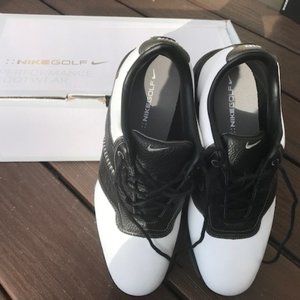 New Men's Nike Air Golf shoes.